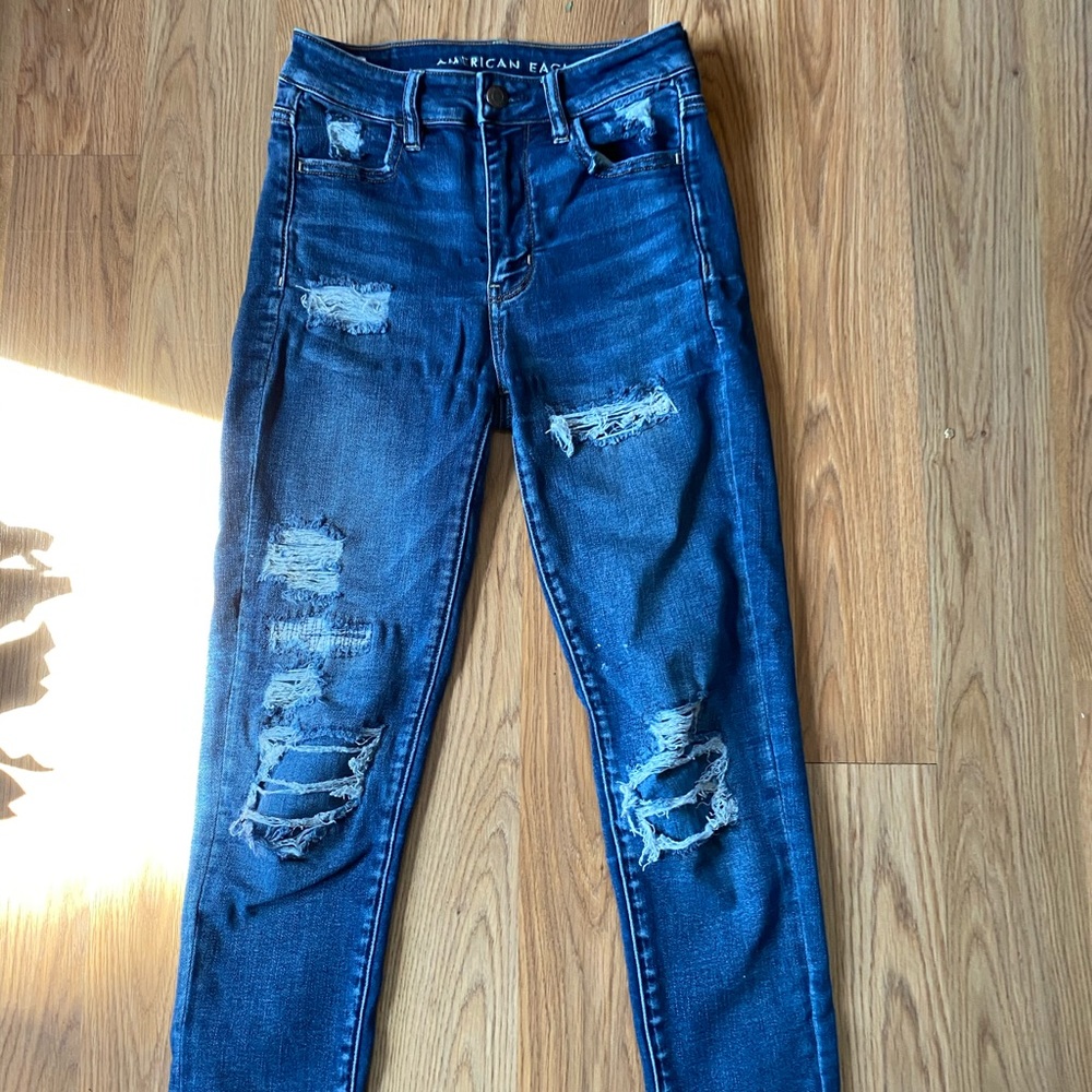American eagle jeans size 2 short
